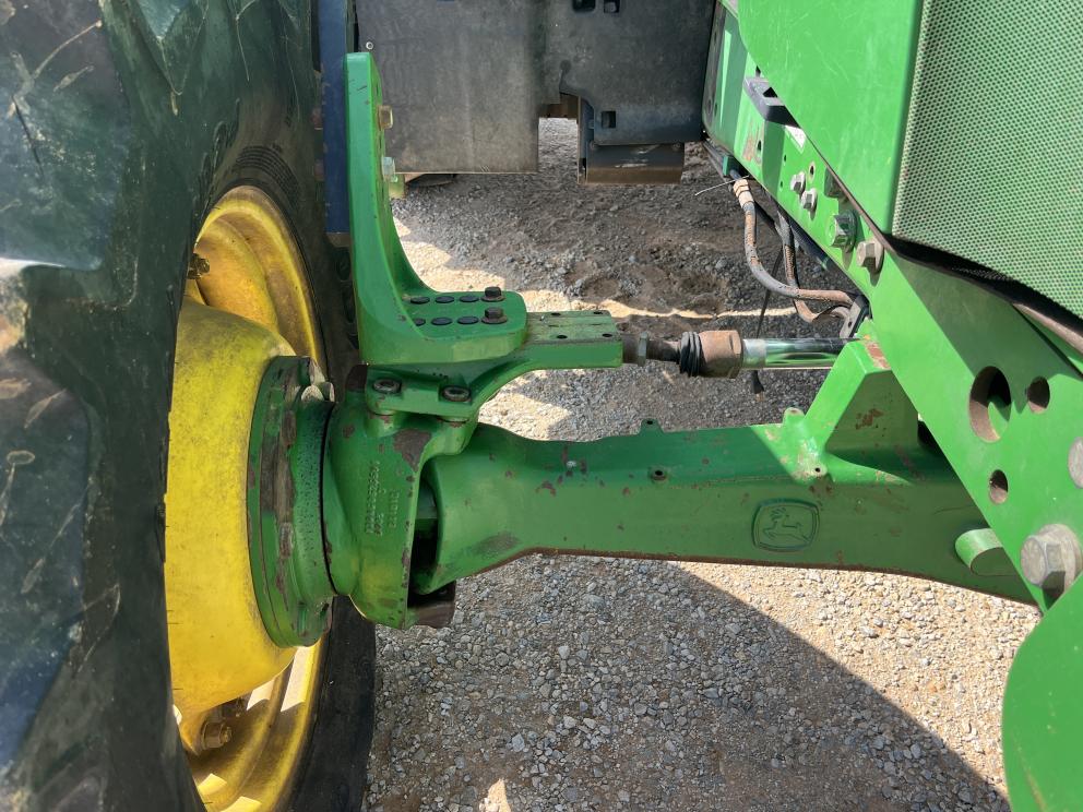 Image for 2014 John Deere 6125R