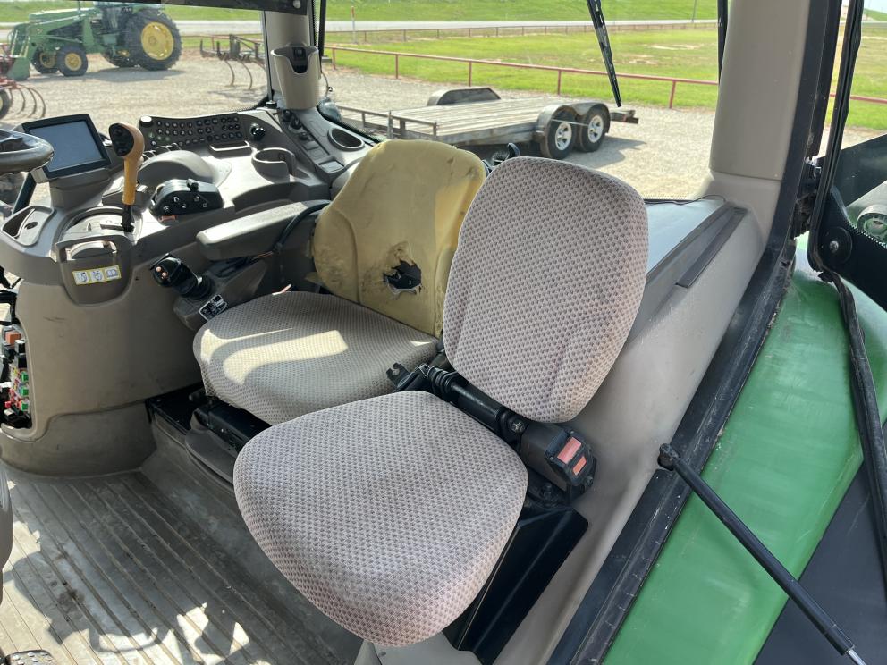 Image for 2014 John Deere 6125R