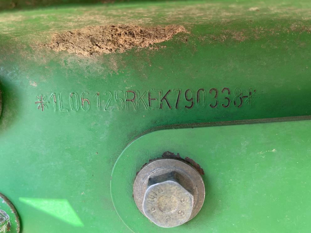 Image for 2014 John Deere 6125R