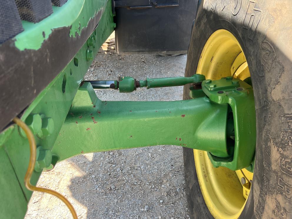 Image for 2004 John Deere 7420