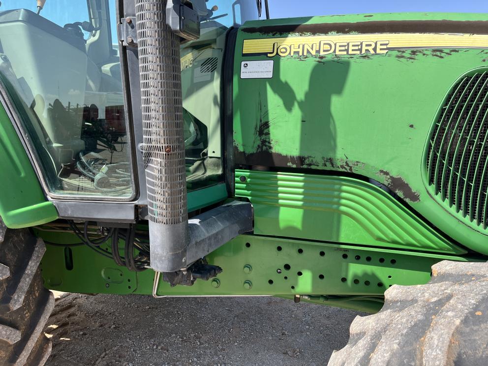 Image for 2004 John Deere 7420