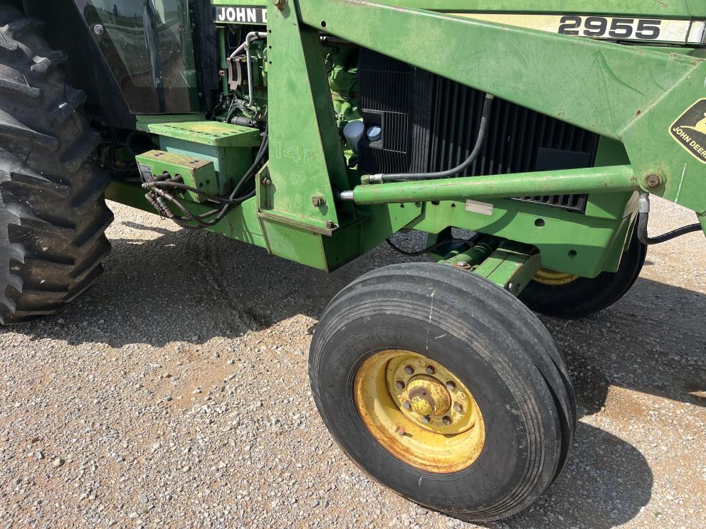 Image for 1990 John Deere 2955