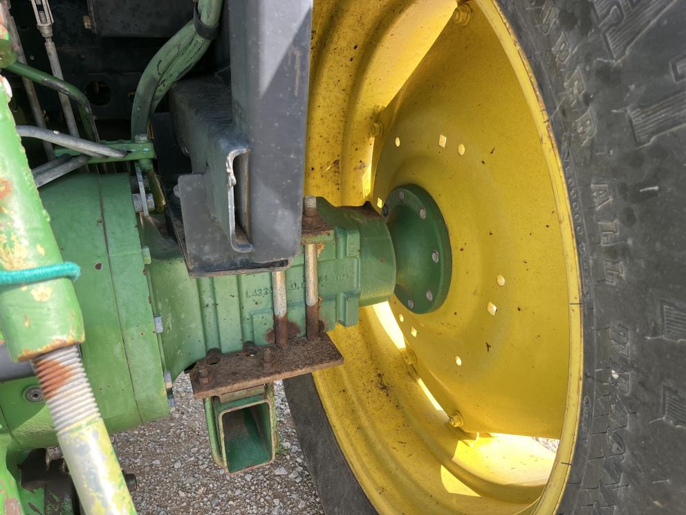 Image for 1990 John Deere 2955