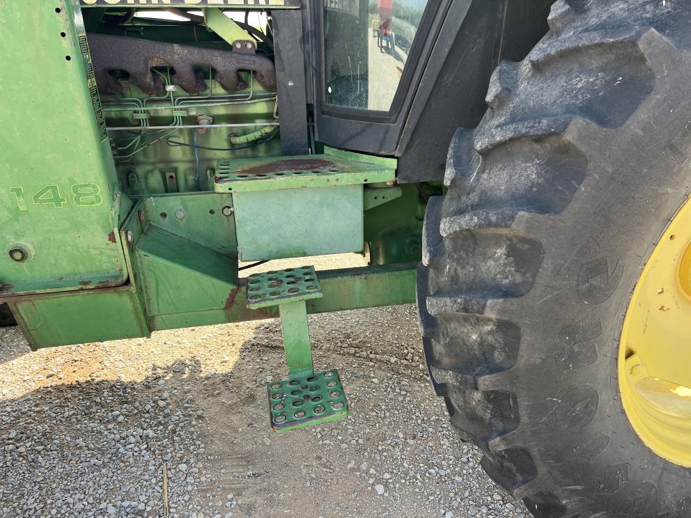 Image for 1990 John Deere 2955