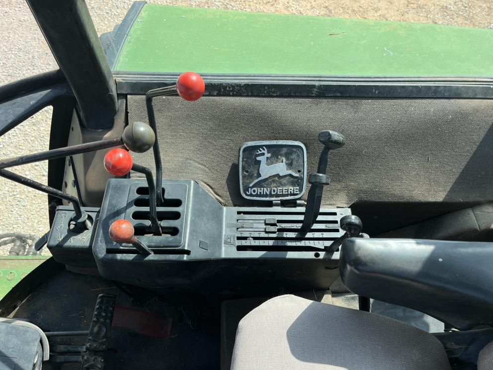 Image for 1990 John Deere 2955