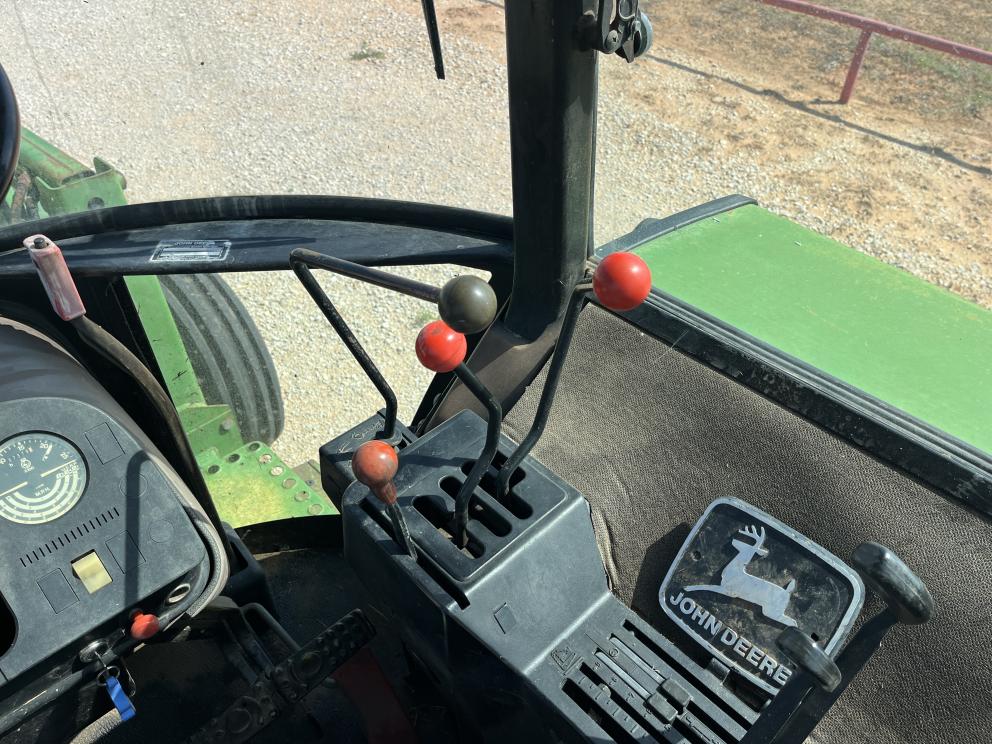 Image for 1990 John Deere 2955