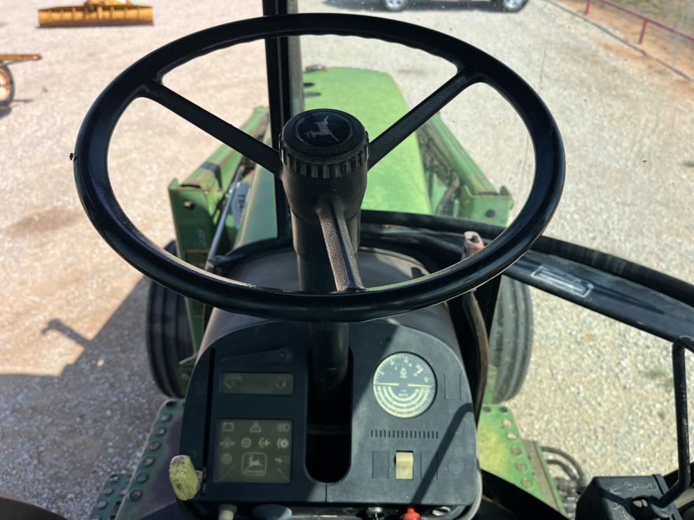 Image for 1990 John Deere 2955