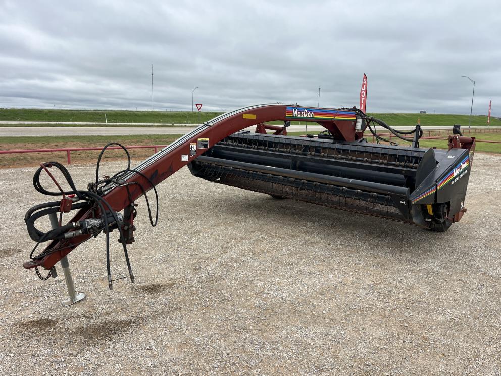 Image for 2001 MacDon 5010