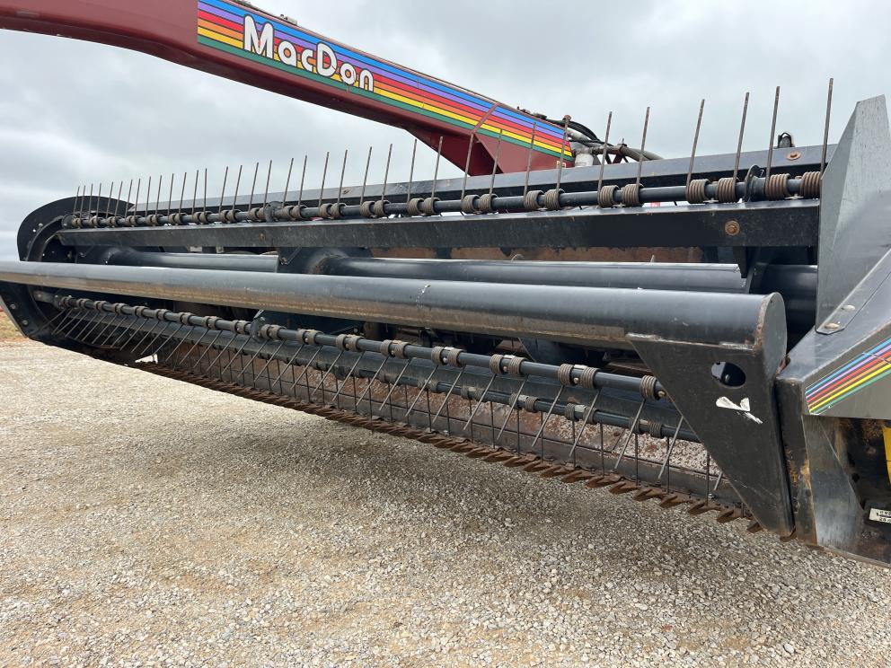 Image for 2001 MacDon 5010