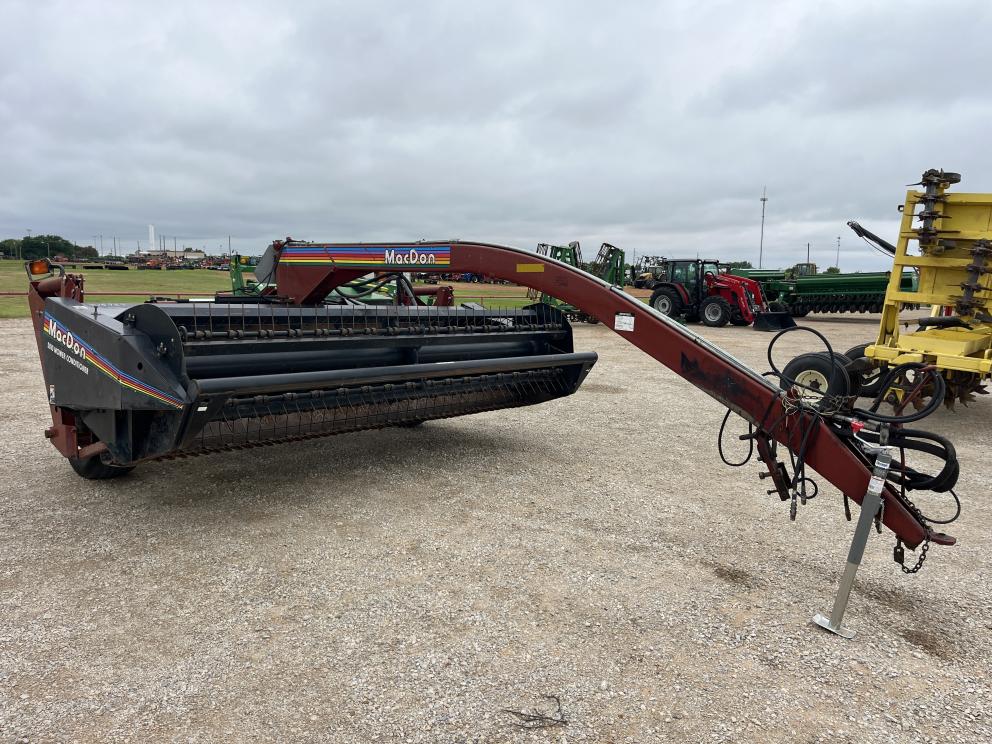 Image for 2001 MacDon 5010