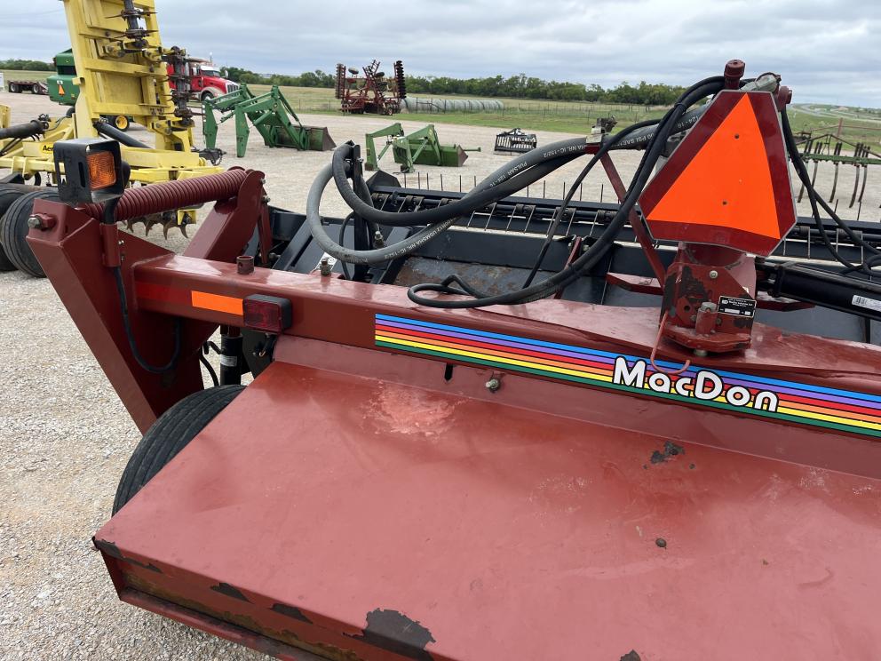 Image for 2001 MacDon 5010