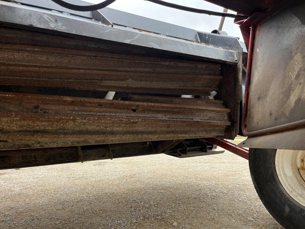 Image for 2001 MacDon 5010