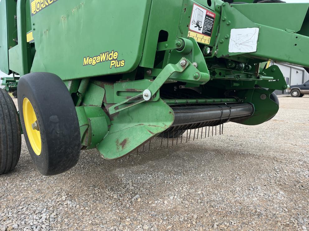 Image for 2010 John Deere 468