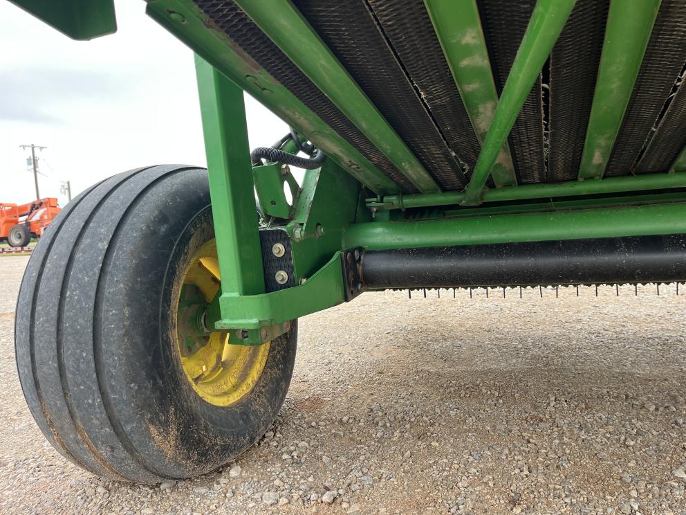 Image for 2010 John Deere 468