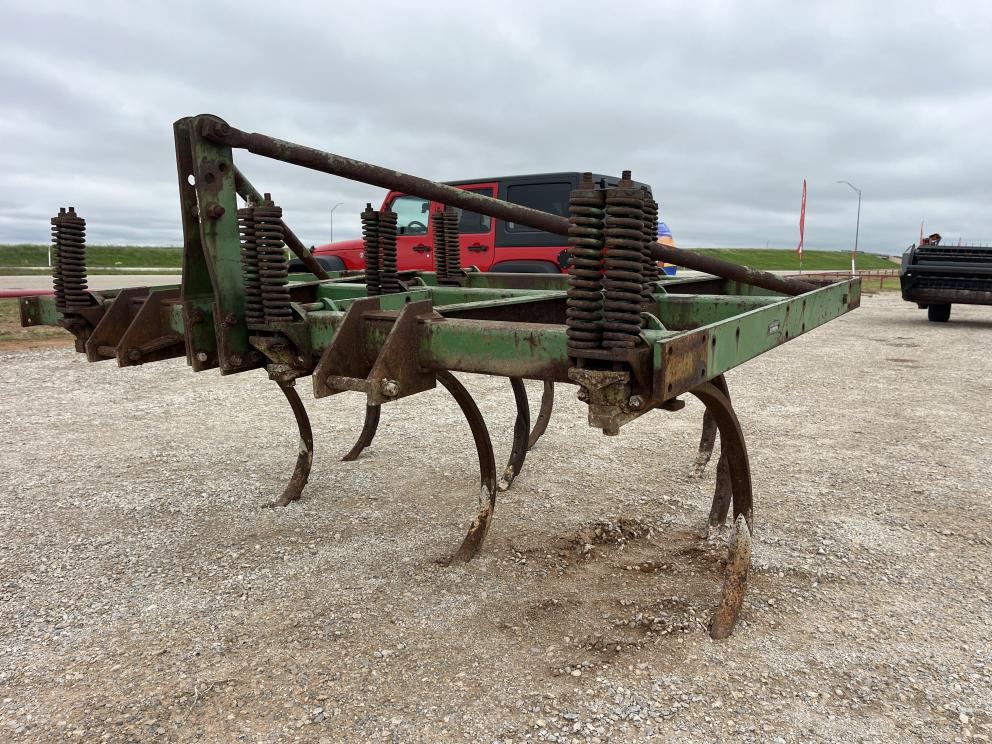 Image for John Deere 100