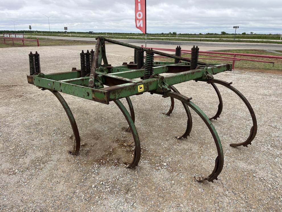 Image for John Deere 100