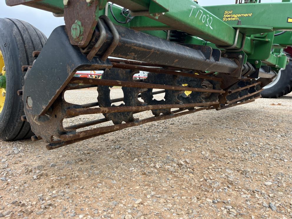 Image for 2008 John Deere 200