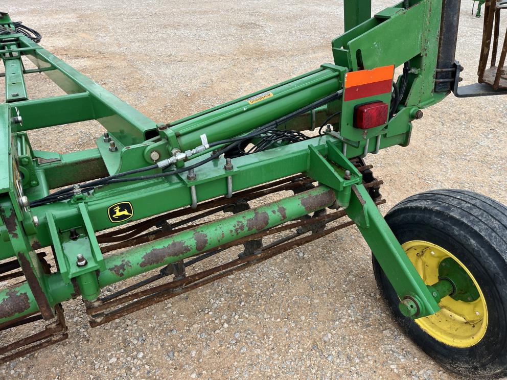 Image for 2008 John Deere 200