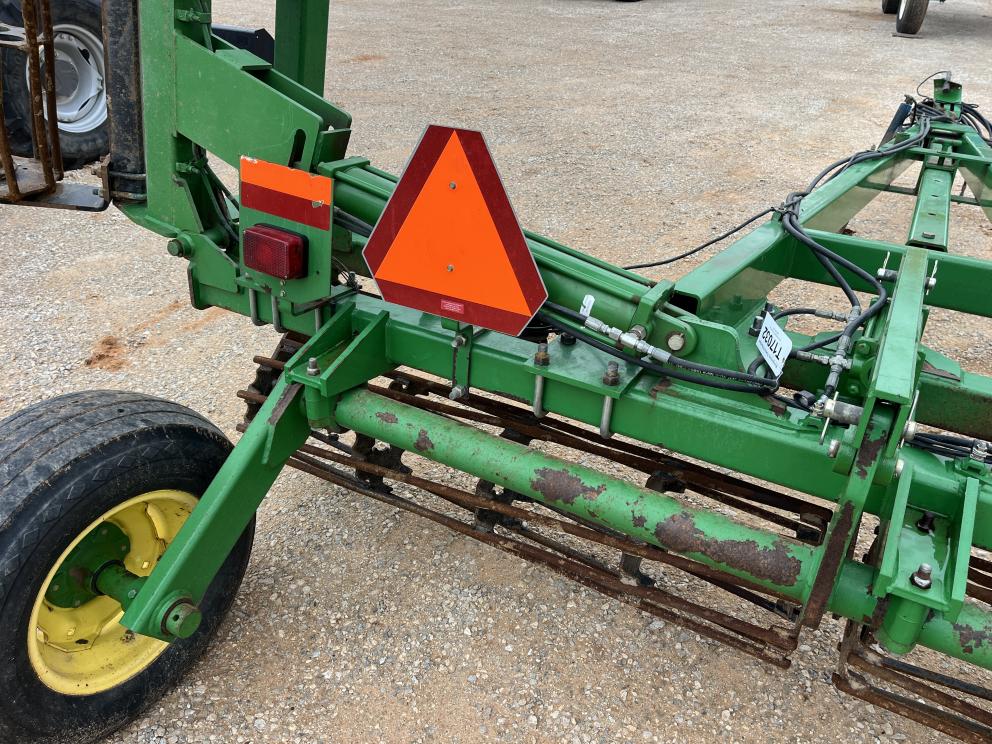 Image for 2008 John Deere 200