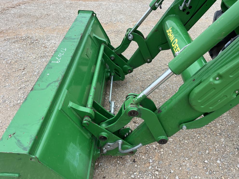 Image for 2019 John Deere 5100M