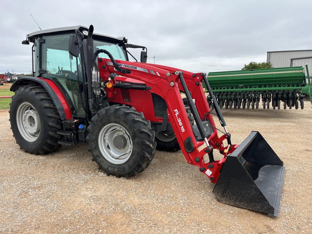 Image for 2021 Massey Ferguson 4708