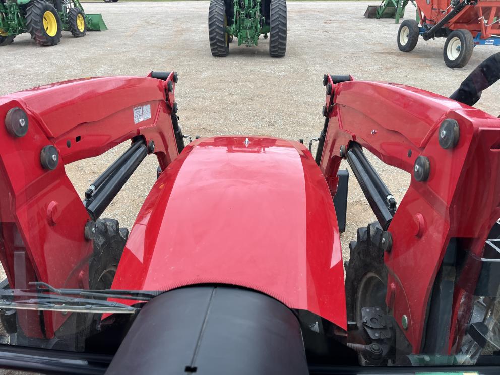Image for 2021 Massey Ferguson 4708