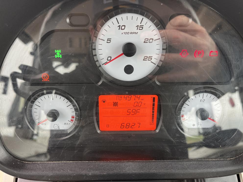 Image for 2021 Massey Ferguson 4708