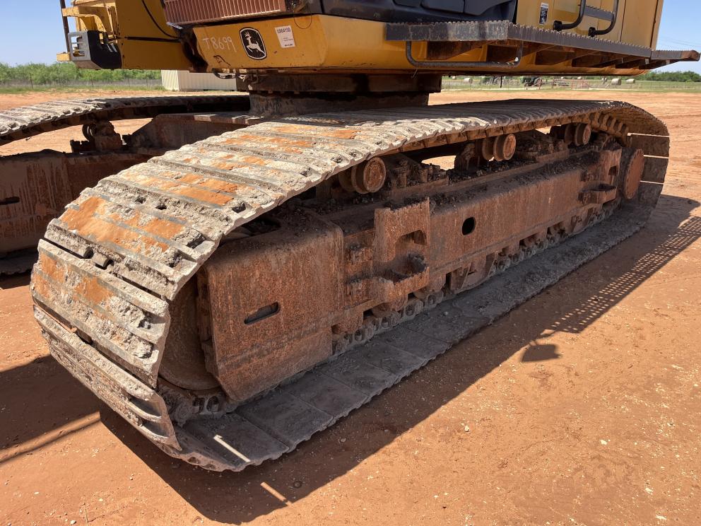 Image for 2018 Deere 470G