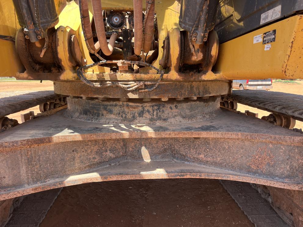 Image for 2018 Deere 470G