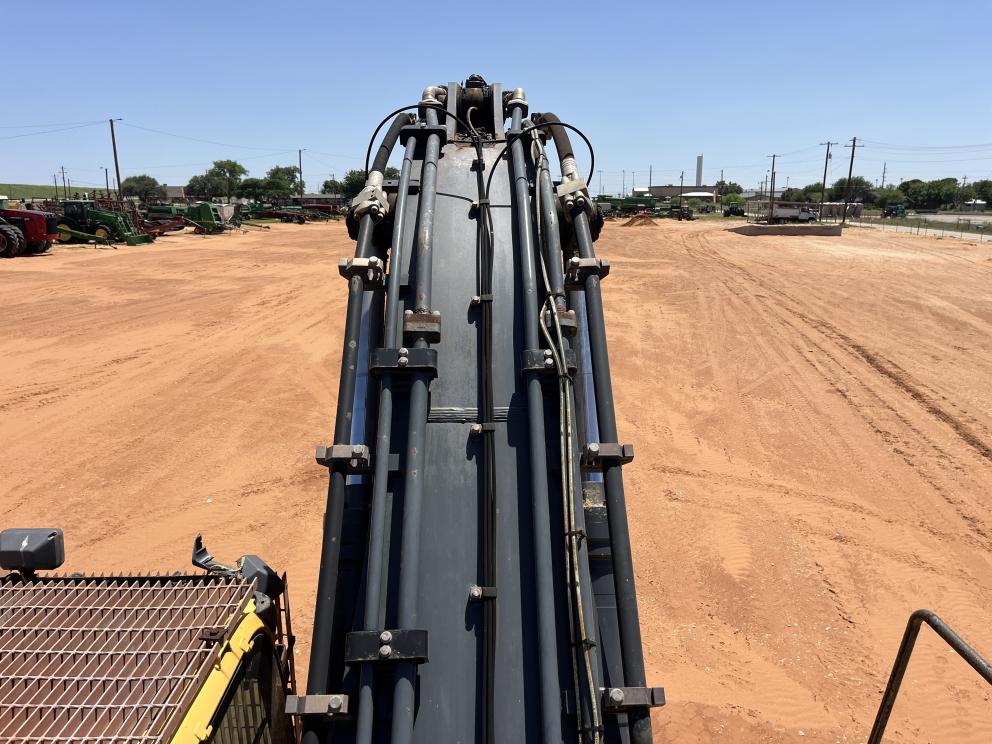 Image for 2018 Deere 470G