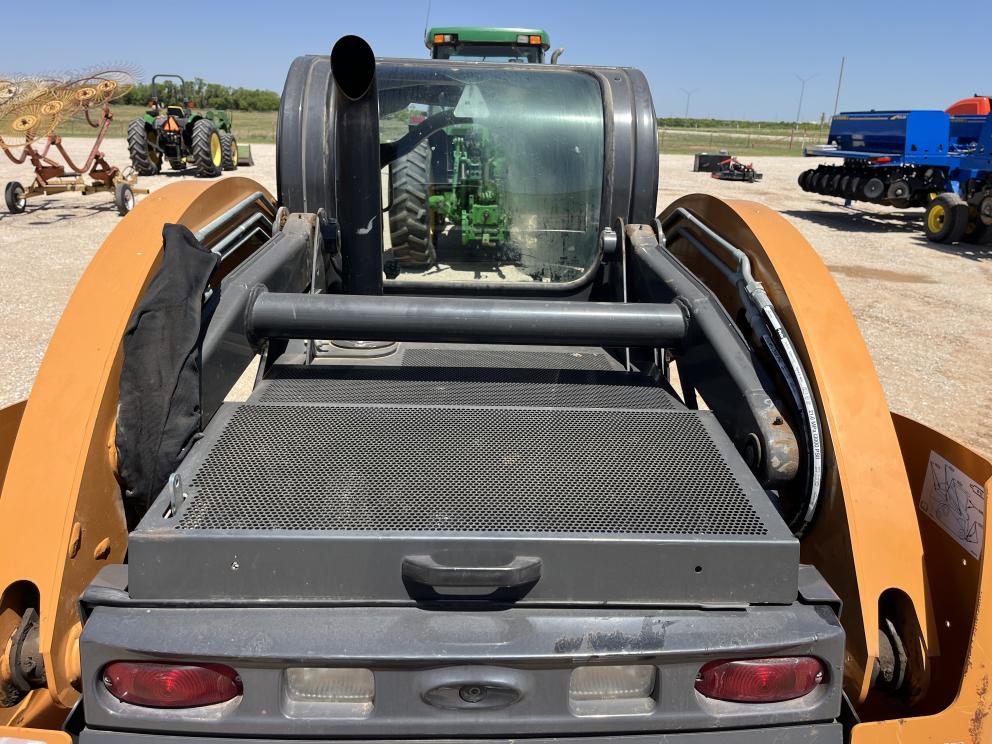 Image for 2022 Case TV370B