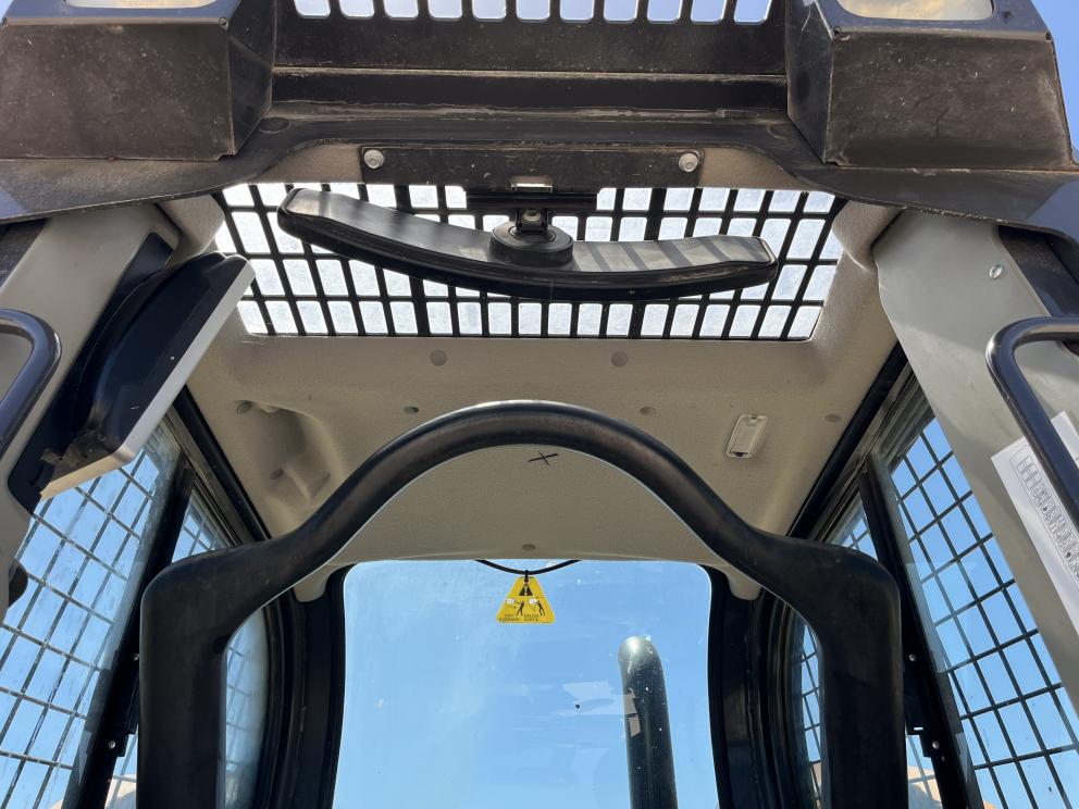 Image for 2022 Case TV370B