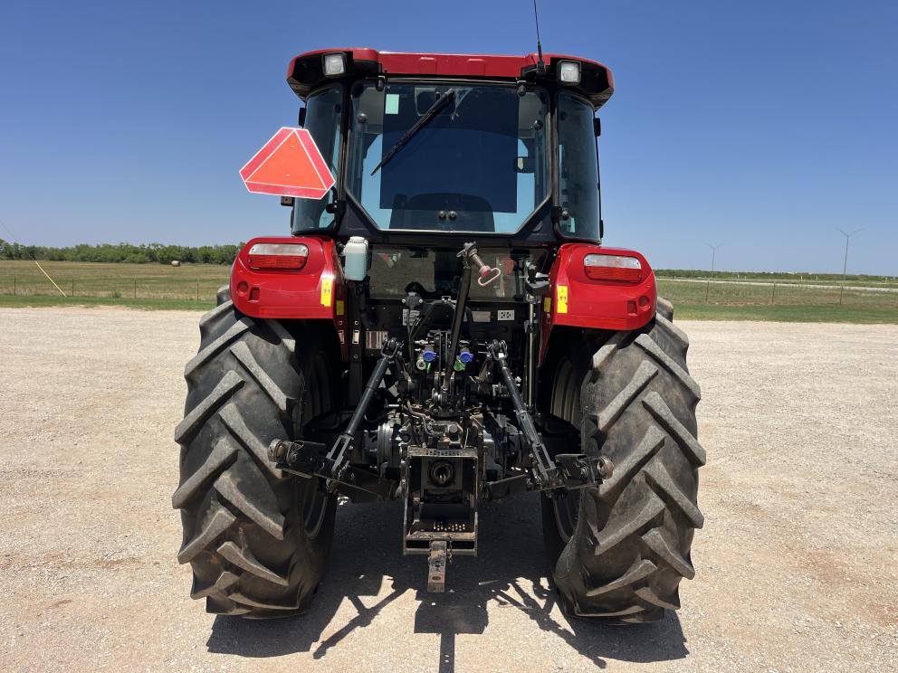 Image for 2019 Case IH FARMALL 120C