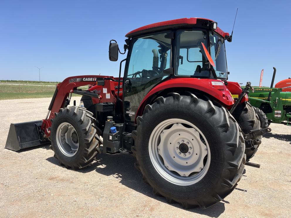 Image for 2019 Case IH FARMALL 120C