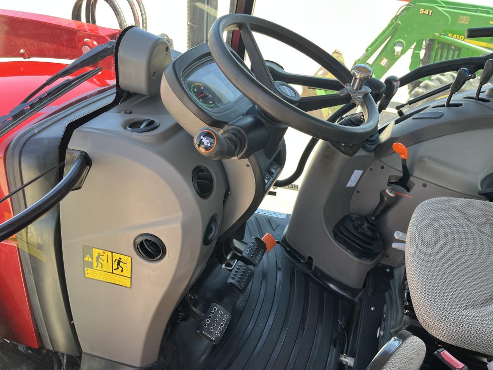 Image for 2019 Case IH FARMALL 120C