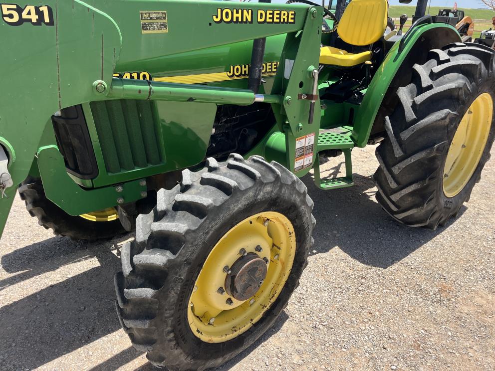 Image for 2000 John Deere 5410