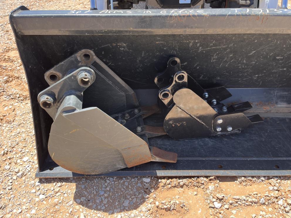 Image for 2022 Bobcat CT1025