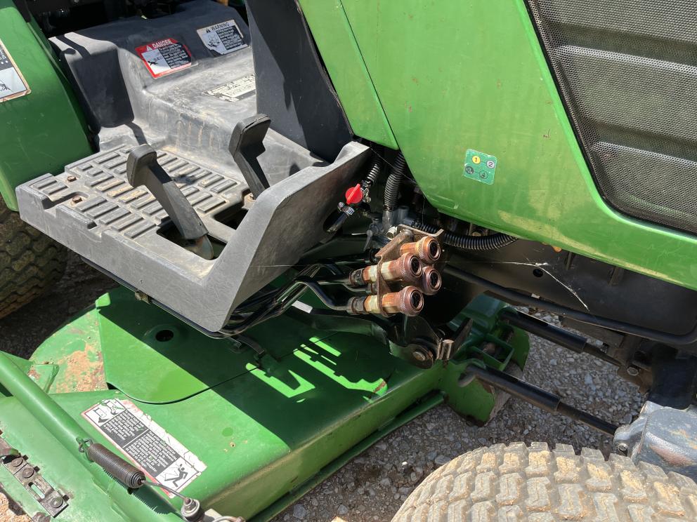 Image for 2002 John Deere 4010