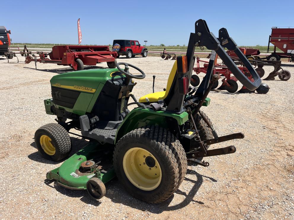 Image for 2002 John Deere 4010