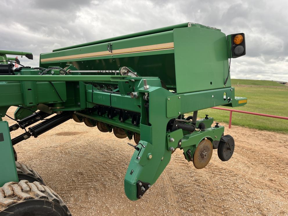 Image for 2013 Great Plains 3S4000HD4810