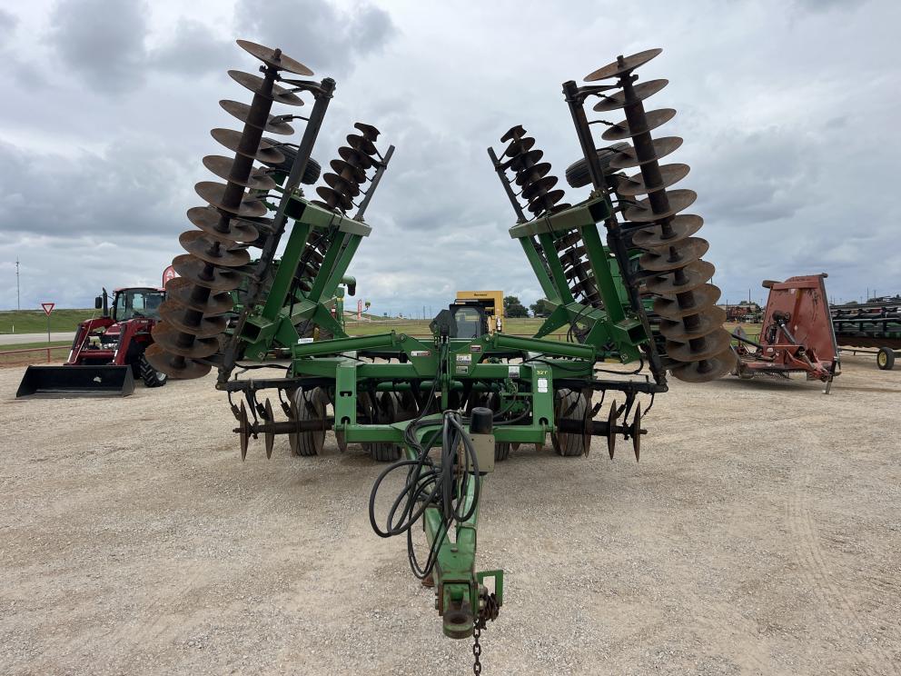 Image for 2008 John Deere 637