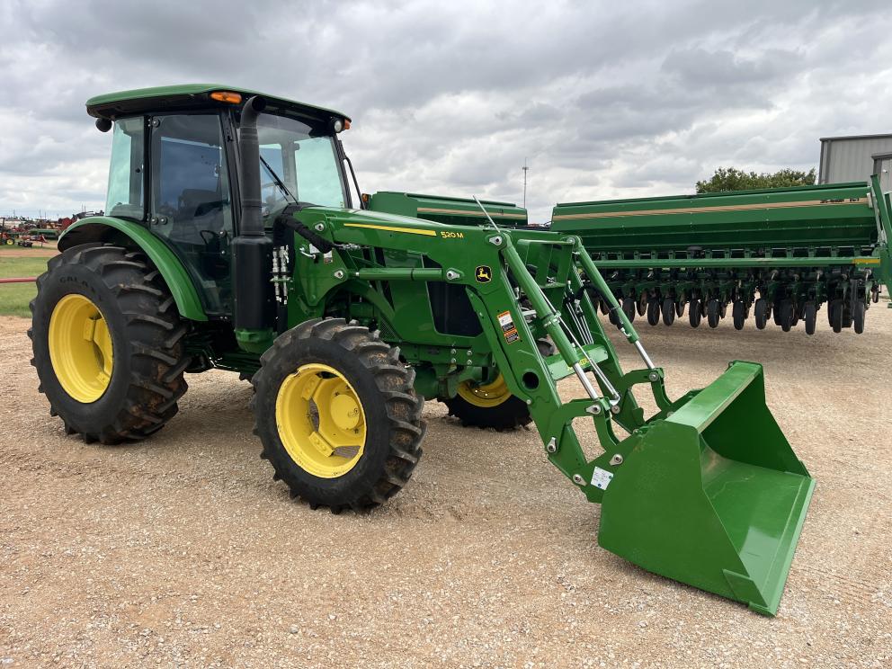 Image for 2022 John Deere 5100E