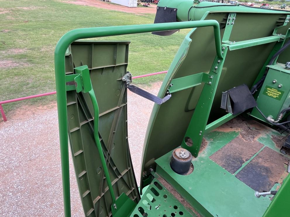 Image for 2000 John Deere 9650 STS