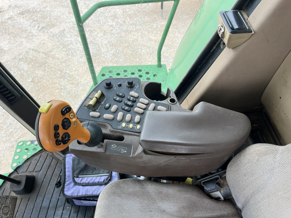 Image for 2000 John Deere 9650 STS