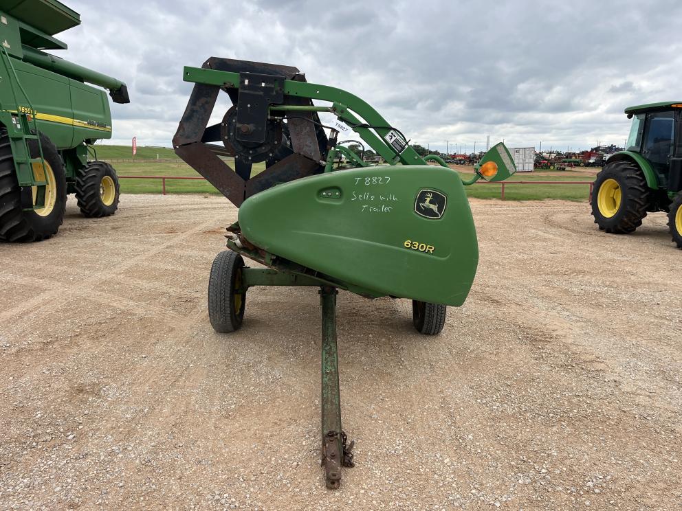 Image for 2004 John Deere 630R