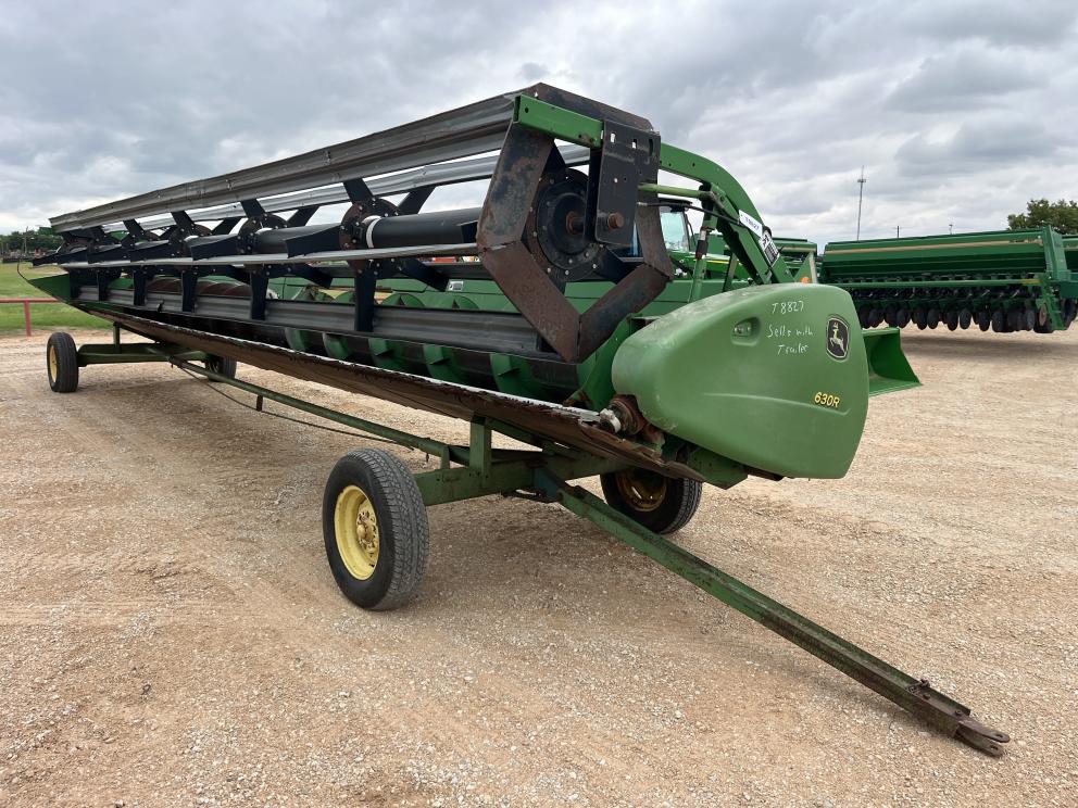Image for 2004 John Deere 630R
