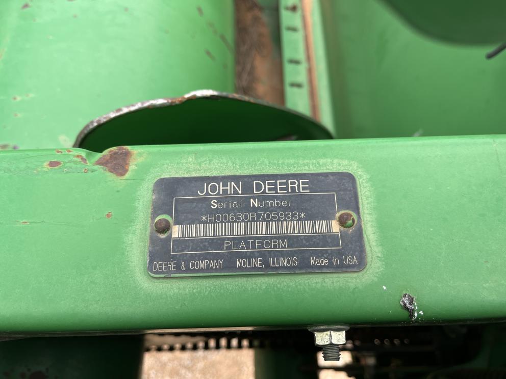 Image for 2004 John Deere 630R