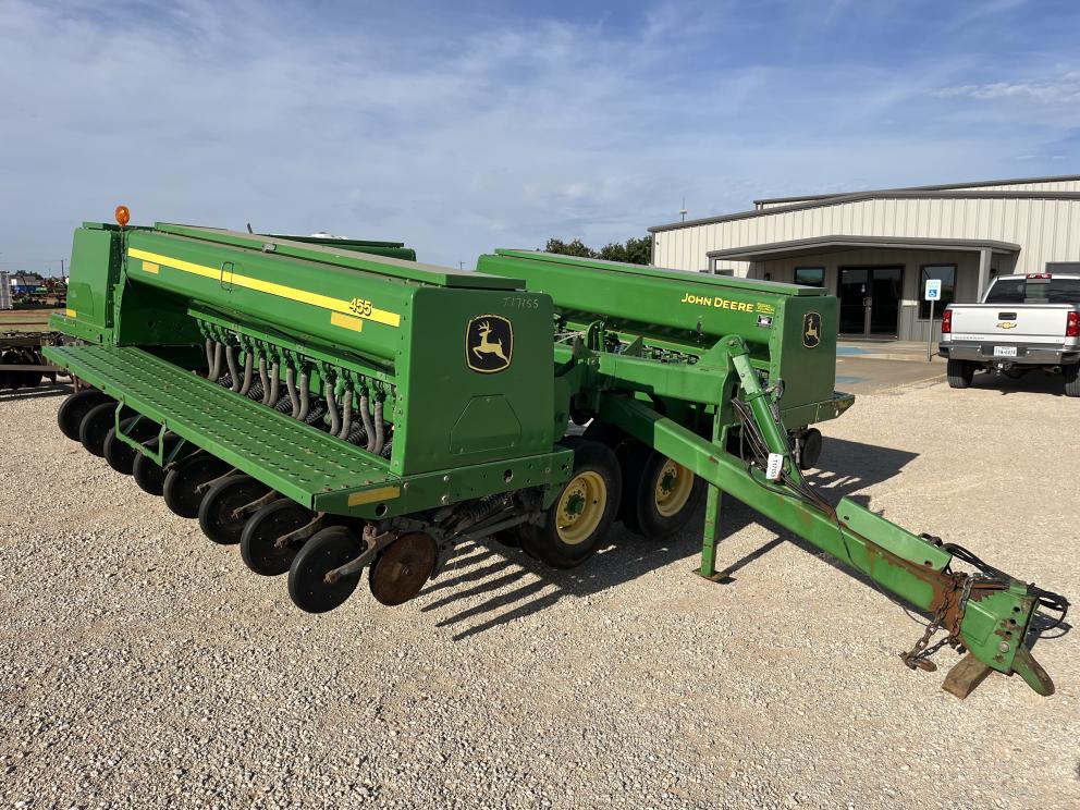 Image for 2005 John Deere 455