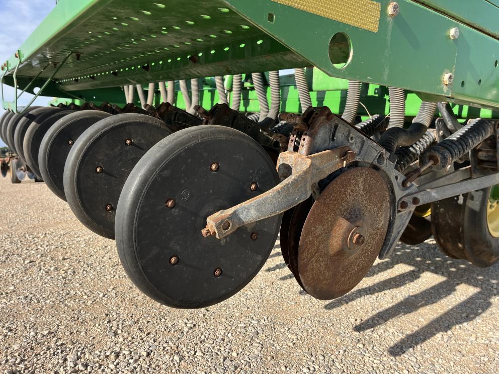 Image for 2005 John Deere 455