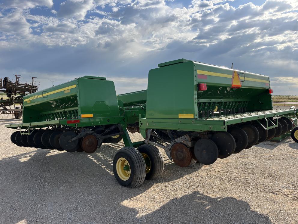 Image for 2005 John Deere 455
